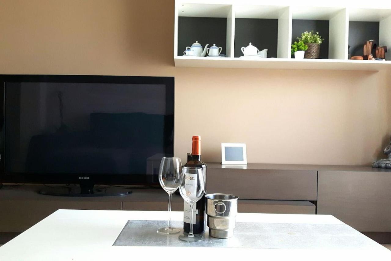 Apartament Apartamento En Blanes Con Piscina Y Parking Zewnętrze zdjęcie